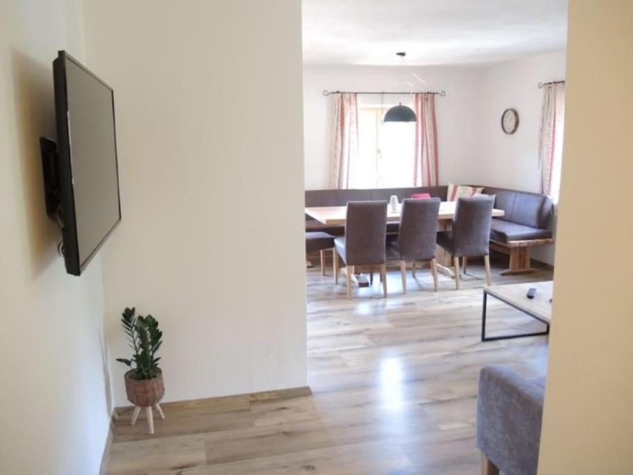 Ferienwohnung Ochsenhorn In Lofer 100 M² / 4-8 P. المظهر الخارجي الصورة