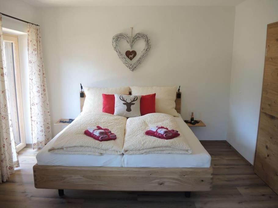 Ferienwohnung Ochsenhorn In Lofer 100 M² / 4-8 P. المظهر الخارجي الصورة